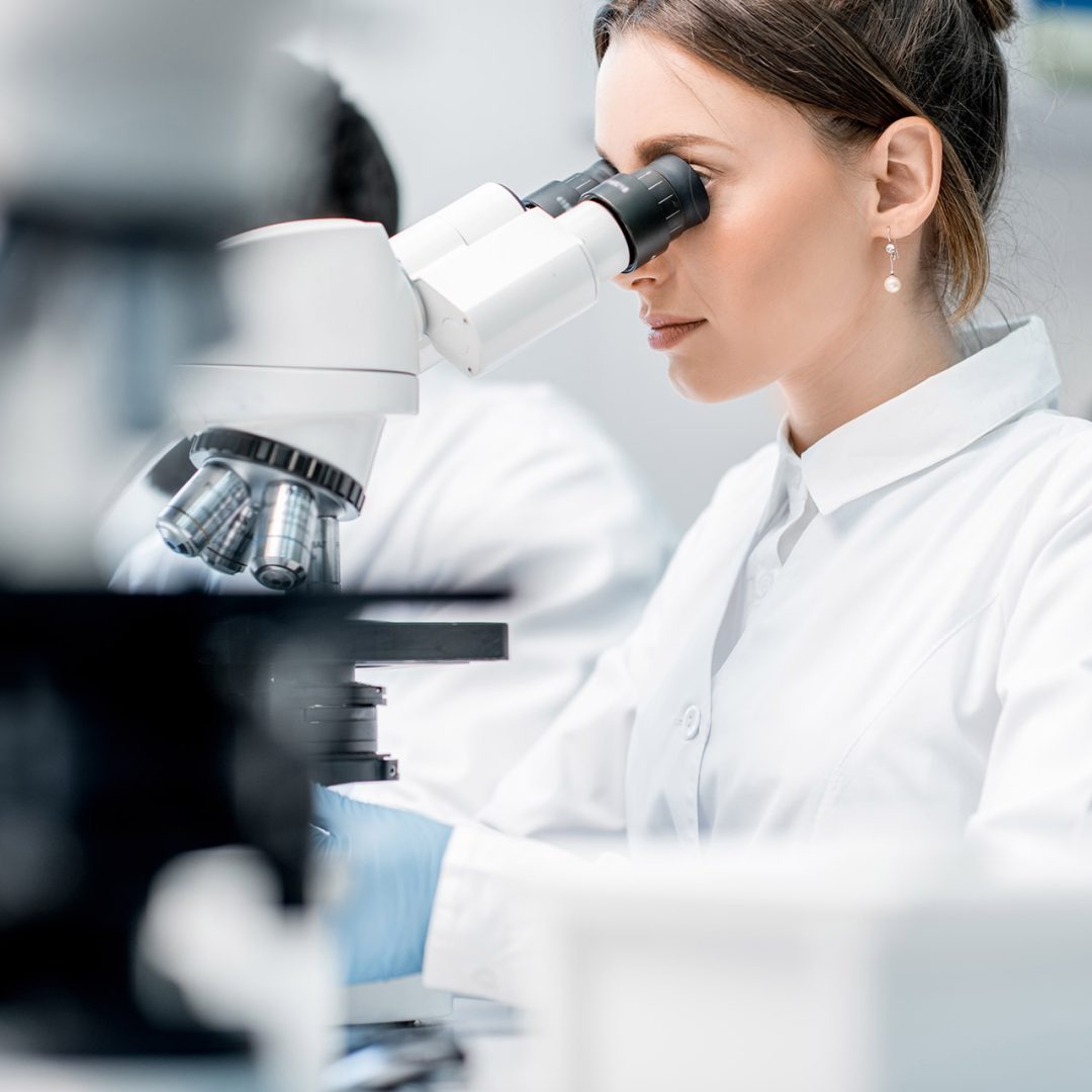 medic-working-with-microscope-at-the-laboratory-2021-12-13-23-15-33-utc.jpg medic-working-with-microscope-at-the-laboratory-2021-12-13-23-15-33-utc.jpg